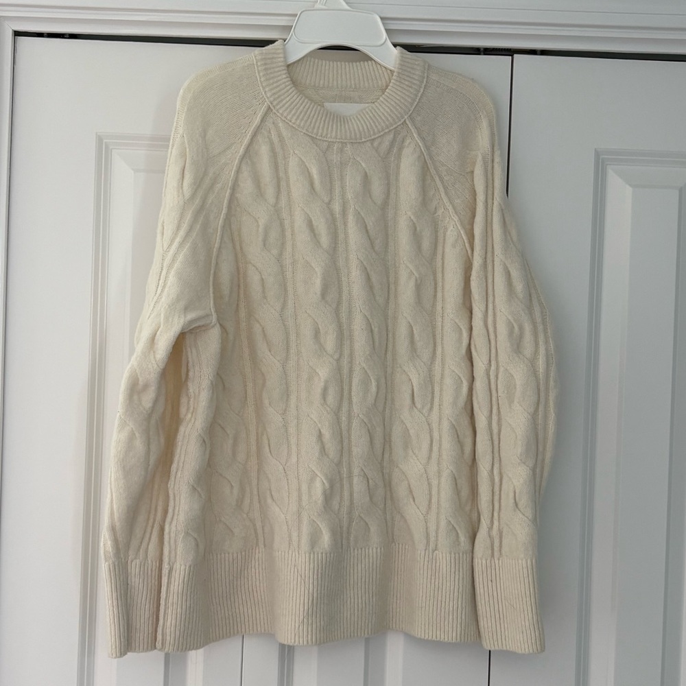 Aerie Off-White Knit Sweater